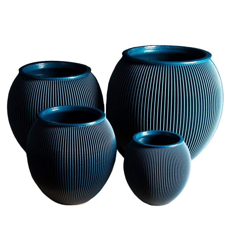 Cache-pot design Alinéa intérieur extérieur - Couleurs: Bleu paon - Volume: 2L Cache-pot design Alinéa intérieur extérieur - Couleurs: Bleu paon - Volume: 2L