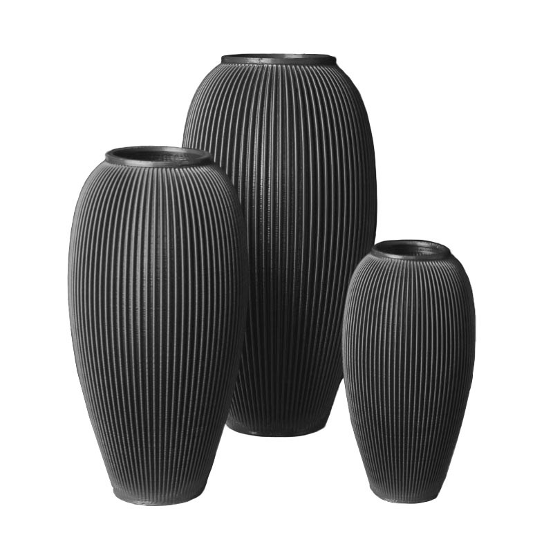 Vase design Alinéa - Couleurs: Gris anthracite - Volume: 2L Vase design Alinéa - Couleurs: Gris anthracite - Volume: 2L