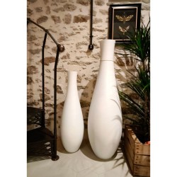 Vase fin et élégant Lisaé