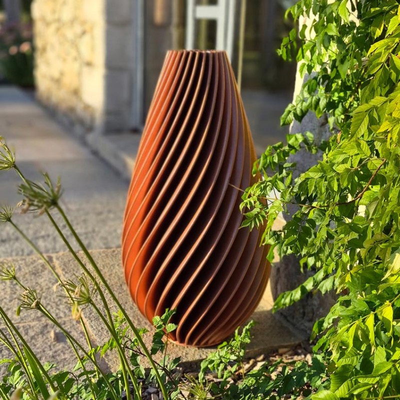 Vase haut design Spirilus  - Couleurs: Cuivre - Volume: 20L