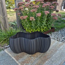 jardiniere design forme organique pour terrasse et balcon gris anthracite