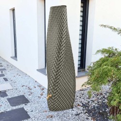 réserve d'eau design pour récupérer l'eau de pluie du toit